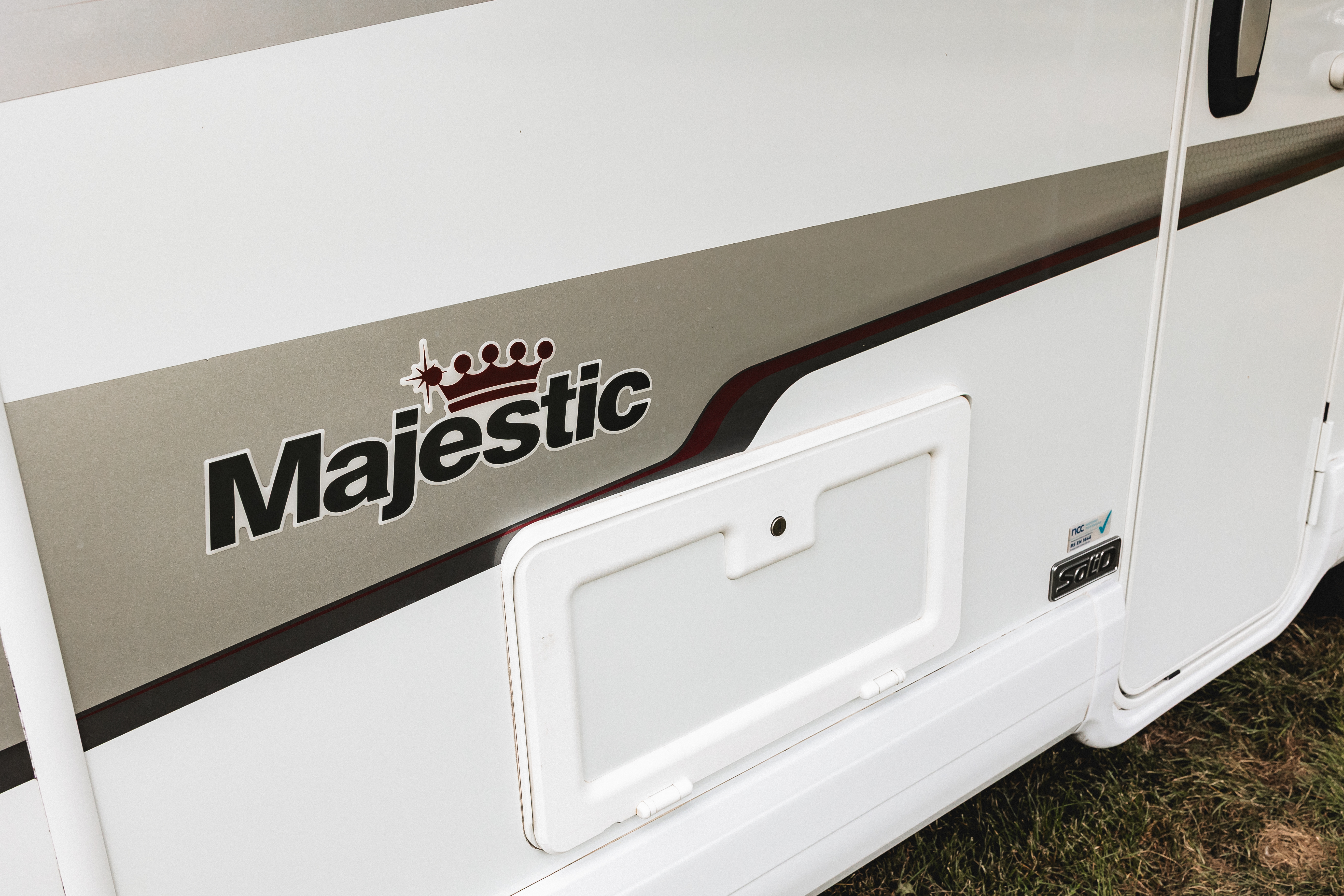 Motorhome Hire in Grantham Lincolnshire Majestic 196 with SONS Motorhome Hire