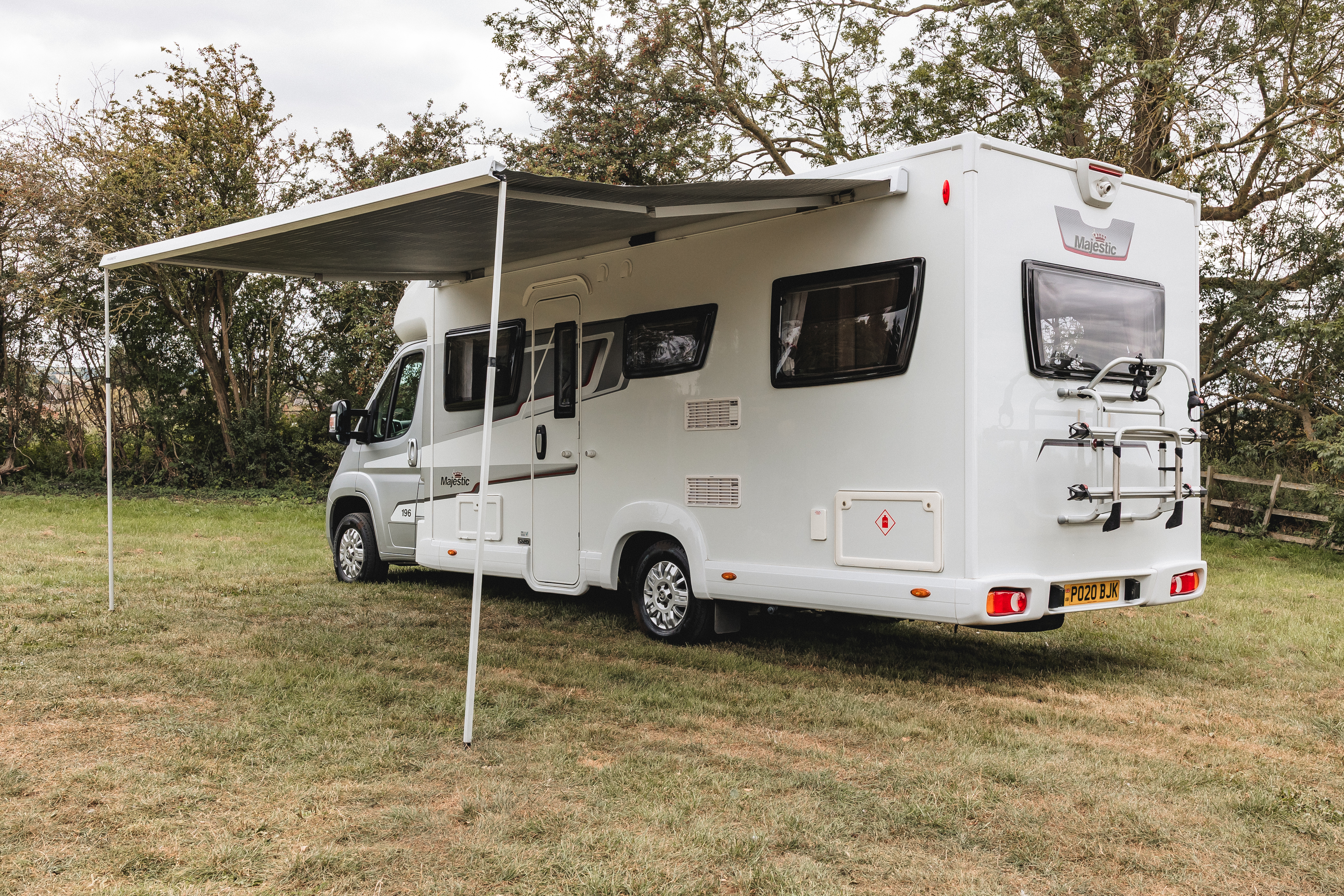 Motorhome Hire in Grantham Lincolnshire Majestic 196 with SONS Motorhome Hire Awning & Bike Rack